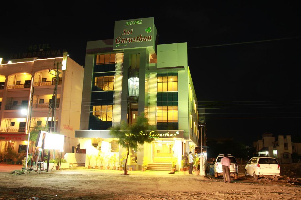 Hotel Sai Gurusthan Shirdi Eksteriør billede